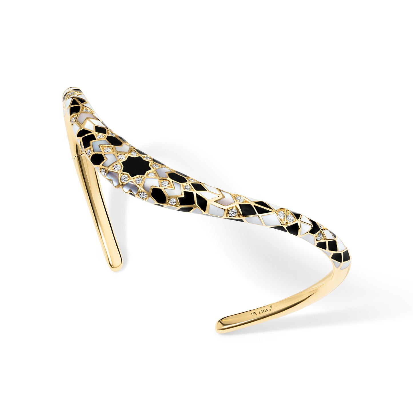 ZAHA Secret's Revealed Snap Cuff