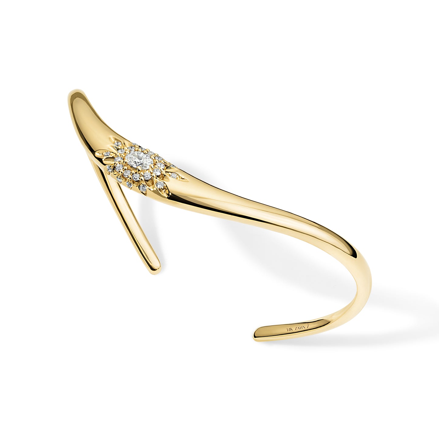 ZAHA Oval Halo Snap Cuff