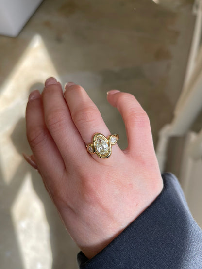 Layla 1.66 Carat Pear