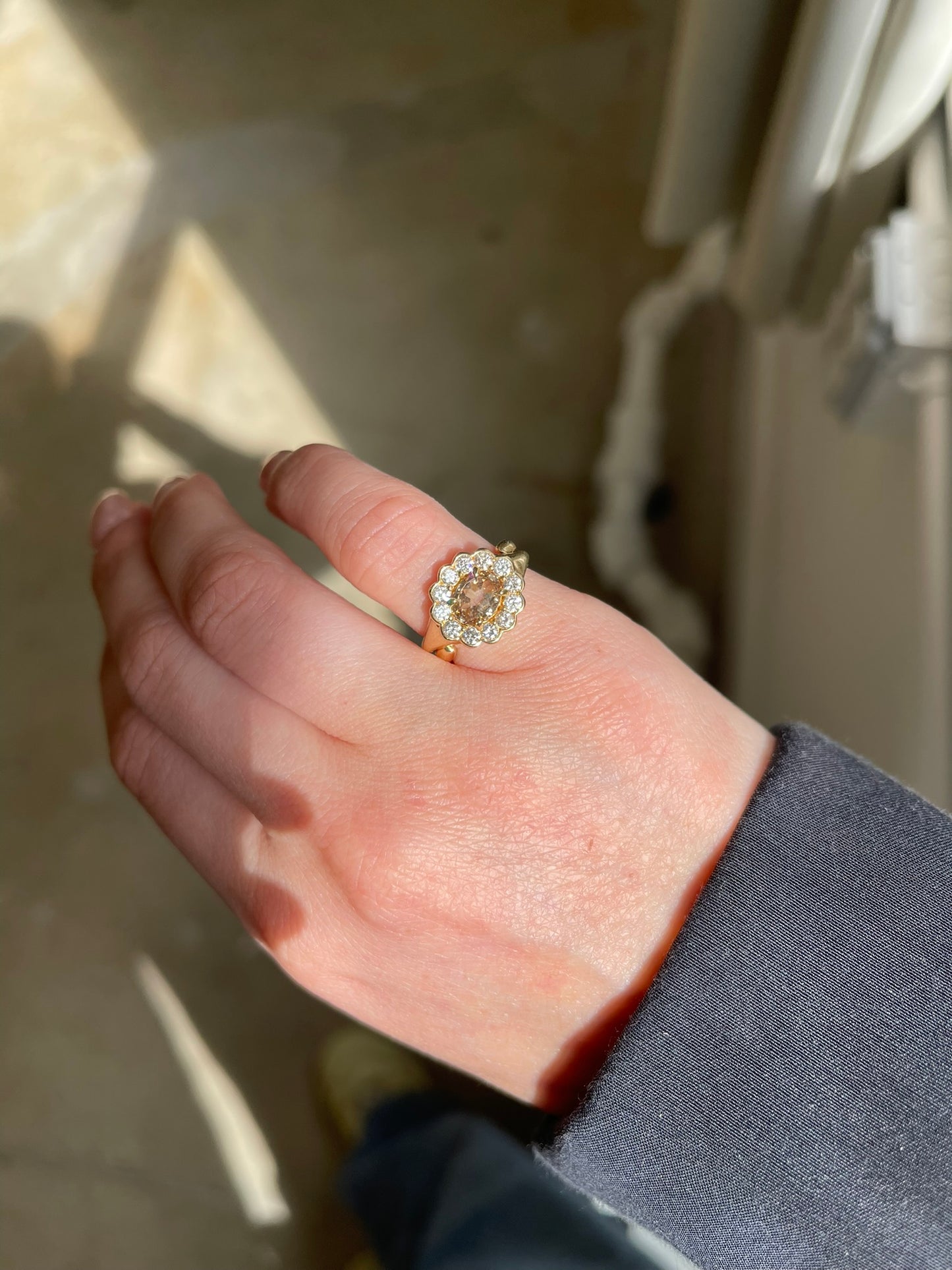Beluga Halo Bridal Pinky