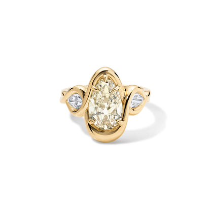 Layla Pear Cut Light Champagne Diamond