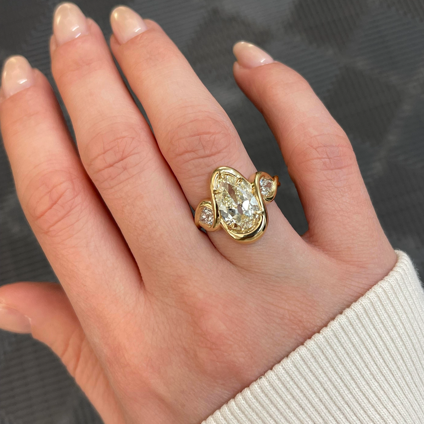 Layla Pear Cut Light Champagne Diamond