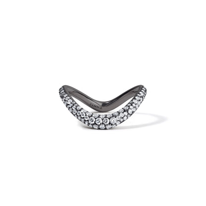 ZAHA's Pavé Diamonds & Blackened Platinum Shadow Band