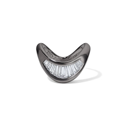 Petite ZAHA Blackened Platinum Baguette Diamond