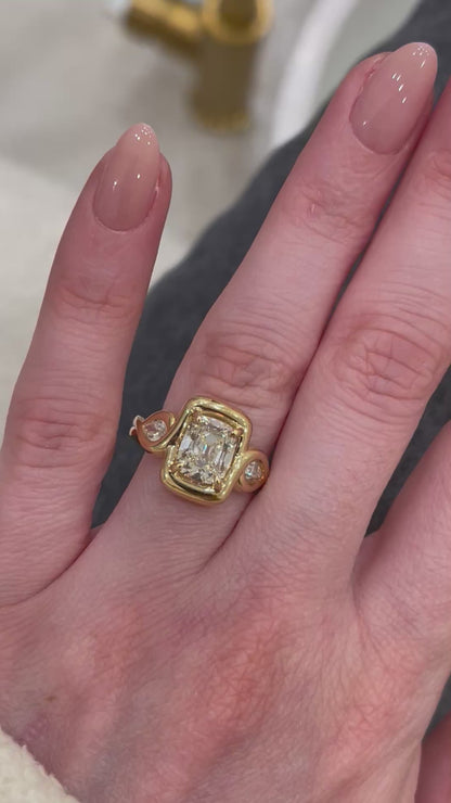 Layla 2.00 Carat Old Mine Brilliant
